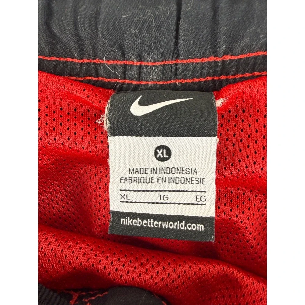 Nike Swim Trunks Mens XL Red Black‎ Board Shorts Mesh Lined Drawstring Logo